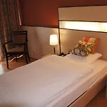 Hotel Lacotel 3*