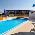 Lacotel Hotel