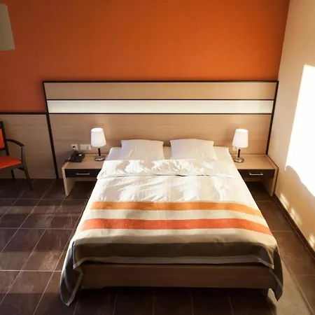 Hotel Lacotel Avenches