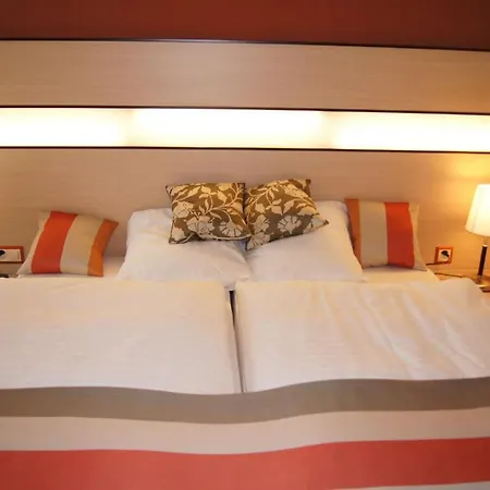 Hotel Lacotel