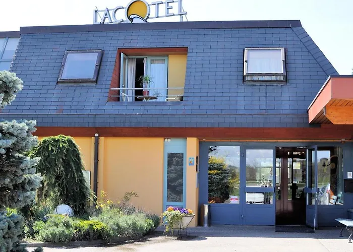 Lacotel מלון אבאנשס