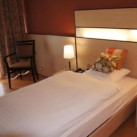 Hotel Lacotel 3*
